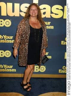 September 27, 2017 - New York, New York, U.S. - Actor AIDA TURTURRO attends the New York premiere of Curb Your Enthusiasm Season 9 held at SVA Theater. New York U.S. - ZUMAk03_ 20170927_zaf_k03_166 Copyright: xNancyxKaszermanx