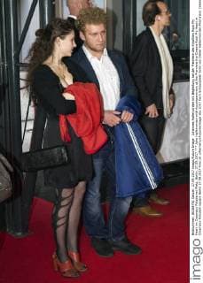 John Hallervorden with Accompaniment at the Premiere the Cinema Rock My Heart in Cinemaxx Potsdam square Berlin 27 09 2017 Foto:xK.xWernerx xFuturexImage