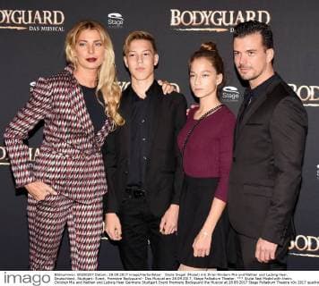 Giulia Seal Model with theirs Children Mia and Nathan and Ludwig Heer Germany Stuttgart Event Premiere Bodyguard the Musical at 28 09 2017 Stage Palladium Theatre