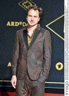 Lars Eidinger at the Babylon Berlin Series Premiere at 28 09 2017 in Berlin Babylon Berlin Sky and ARD Series premiere in Berlin 2017