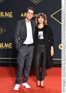 Tom Tykwer and Marie Steinmann at the Babylon Berlin Series Premiere at 28 09 2017 in Berlin Babylon Berlin Sky and ARD Series premiere in Berlin 2017