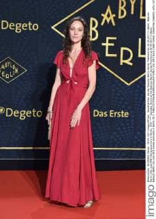 Jeanette Grove at the Babylon Berlin Series Premiere at 28 09 2017 in Berlin Babylon Berlin Sky and ARD Series premiere in Berlin 2017