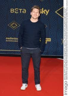 Hanno Koffler Premiere the ARD Sky Series Babylon in Berlin at 28 09 2017 Premiere Babylon