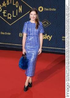 Hannah Herzsprung Premiere the ARD Sky Series Babylon in Berlin at 28 09 2017 Premiere Babylon