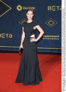 Liv Lisa Fries Premiere the ARD Sky Series Babylon in Berlin at 28 09 2017 Premiere Babylon