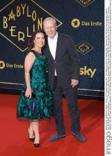 Tom Buhrow with Woman Daniela BOFF Premiere the ARD Sky Series Babylon in Berlin at 28 09 2017 Premiere Babylon