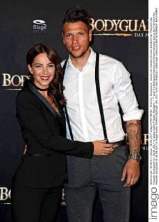 premire Bodyguard Daniel and Wiebke Ginczek during the Premiere the Musicals Bodyguard at 28 09 2017 in Stage Apollo Theatre Stuttgart