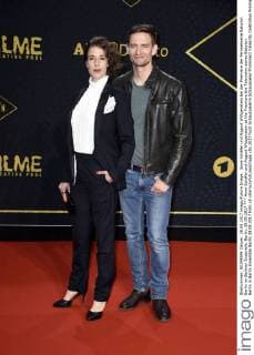 Anne Schäfer and August Wittgenstein at the Premiere the Television series Babylon Berlin in Berlin Ensemble Berlin 28 09 2017 Foto:xF.xKernx xFuturexImage