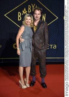 Anke Engelke and Lars Eidinger at the Premiere the Television series Babylon Berlin in Berlin Ensemble Berlin 28 09 2017 Foto:xF.xKernx xFuturexImage