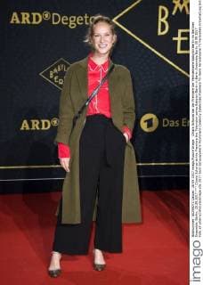 Chiara Schoras at the Premiere the Television series Babylon Berlin in Berlin Ensemble Berlin 28 09 2017 Foto:xF.xKernx xFuturexImage