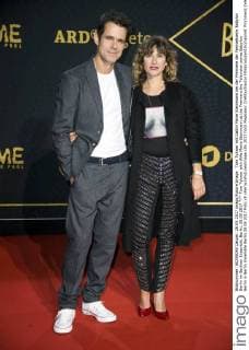Tom Tykwer with Wife Marie Steinmann at the Premiere the Television series Babylon Berlin in Berlin Ensemble Berlin 28 09 2017 Foto:xF.xKernx xFuturexImage