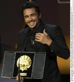 Director and actor James Franco collects the Golden Shell for Best Picture for The Disaster Artist , during the 65th edition of the San Sebastian International Film Festival closure, in San Sebastian, Spain, 30 September 2017. 65 edition of the International Film Festival of San Sebastian !ACHTUNG: NUR REDAKTIONELLE NUTZUNG!  Copyright: xJavierxEtxezarretax GRA303 20170930-636424071820595246