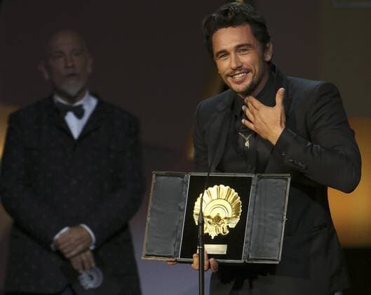 Director and actor James Franco collects the Golden Shell for Best Picture for The Disaster Artist , during the 65th edition of the San Sebastian International Film Festival closure, in San Sebastian, Spain, 30 September 2017. 65 edition of the International Film Festival of San Sebastian !ACHTUNG: NUR REDAKTIONELLE NUTZUNG!  Copyright: xJavierxEtxezarretax GRA303 20170930-636424071839159246