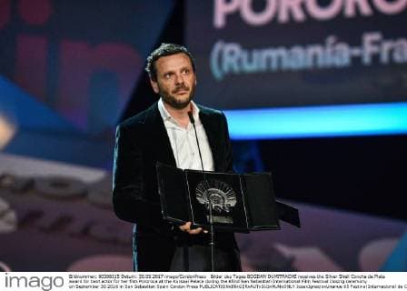 Bilder des Tages BOGDAN DUMITRACHE receives the Silver Shell Concha de Plata award for best actor for her film Pororoca at the Kursaal Palace during the 65nd San Sebastian International Film Festival closing ceremony on September 30 2016 in San Sebastian Spain Cordon Press  JosexIgnacioxUnanue 65 Festival Internacional de Cine de San Sebastian