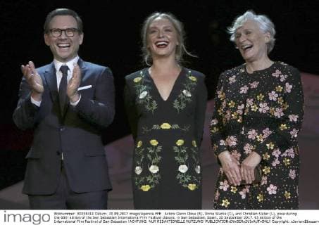 Actors Glenn Close (R), Annie Starke (C), and Christian Slater (L), pose during the 65th edition of the San Sebastian International Film Festival closure, in San Sebastian, Spain, 30 September 2017. 65 edition of the International Film Festival of San Sebastian !ACHTUNG: NUR REDAKTIONELLE NUTZUNG!  Copyright: xJavierxEtxezarretax GRA303 20170930-636424093422500784