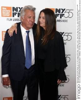 October 1, 2017 - New York, New York, U.S. - Actor DUSTIN HOFFMAN and his wife LISA HOFFMAN attend the 55th New York Film Festival premiere of The Meyerowitz Stories held Alice Tully Hall held at Lincoln Center. New York U.S. - ZUMAk03_ 20171001_zaf_k03_084 Copyright: xNancyxKaszermanx