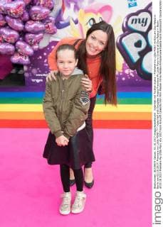 Kate Hall with Daughter Ayana Premiere My Little Pony in Cinema at Zoo Palace in Berlin at 03 10 2017 Premiere My Little Pony