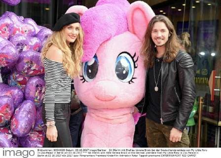 Gil Ofarim with Wife Verena Brock at the German premiere from My Little Pony in Zoo Palace in Berlin at 03 10 2017