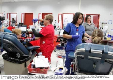 Donors have their blood drawn during a blood drive for victims of Sundays shooting at United Blood Services in Las Vegas, Nevada on October 3, 2017.  LAV2017100310 JAMESxATOA