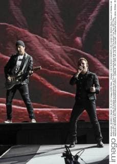 October 3 2017 EUM20171003ESP22 JPG CIUDAD DE MEXICO Music Musica U2 Martes 3 de octubre 2017 El grupo irlandes U2 durante su presentacion en el Foro Sol como parte de su gira mundial The Joshua Tree Tour 2017 Foto Agencia EL UNIVERSAL RCC  - ZUMAu78_ 20171003_zaf_u78_095 Copyright: xJorgexSerratosx