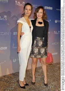Nina Singer German Ancient Egyptian Maike from Bremen Arrival to World premiere from Malaika in Cinema Zoo Palace in Berlin at 04 10 2017