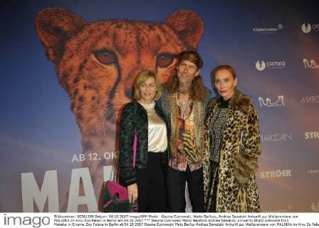 Gesine Cukrowski Matto Barefoot Andrea Sawatzki Arrival to World premiere from Malaika in Cinema Zoo Palace in Berlin at 04 10 2017
