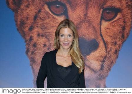 Nina Madam Arrival to World premiere from Malaika in Cinema Zoo Palace in Berlin at 04 10 2017