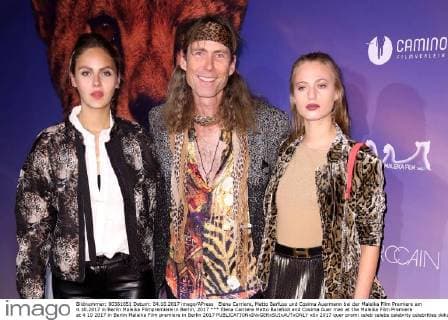 Elena Carriere Matto Barefoot and Cosima Auer man at the Maleika Film Premiere at 4 10 2017 in Berlin Maleika Film premiere in Berlin 2017