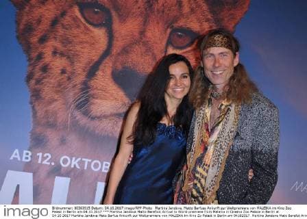Martina Jandova Matto Barefoot Arrival to World premiere from Maleika in Cinema Zoo Palace in Berlin at 04 10 2017