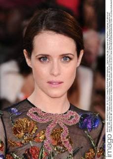 Claire Foy at the Premiere from Breathe Until I Breathe on the 61 BFI London Film Festival in Odeon Leicester Square London 04 10 2017 Claire Foy  Foto:xS.xVasx xFuturexImage