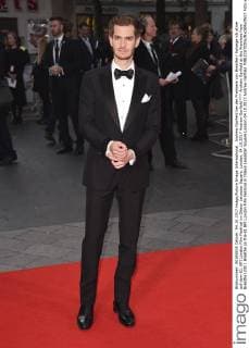Andrew Garfield at the Premiere from Breathe Until I Breathe on the 61 BFI London Film Festival in Odeon Leicester Square London 04 10 2017 Andrew Garfield  Foto:xS.xVasx xFuturexImage