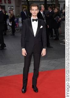 Andrew Garfield at the Premiere from Breathe Until I Breathe on the 61 BFI London Film Festival in Odeon Leicester Square London 04 10 2017 Andrew Garfield  Foto:xS.xVasx xFuturexImage