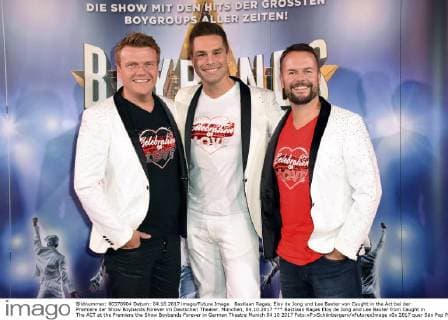 Bastiaan Ragas Eloy de Jong and Lee Baxter from Caught in The ACT at the Premiere the Show Boybands Forever in German Theatre Munich 04 10 2017 Foto:xP.xSchönbergerx xFuturexImage