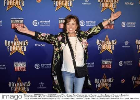 Petra Drechsler at the Premiere the Show Boybands Forever in German Theatre Munich 04 10 2017 Foto:xP.xSchönbergerx xFuturexImage