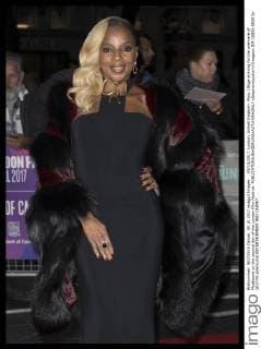 . 05 10 2017. London, United Kingdom. Mary J.Blige arriving for the premiere of Mudbound on the second day of the London Film Festival.  xStephenxLockx xi-Imagesx IIM-16052-0030