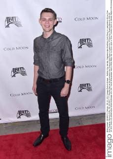 Robbie Kay at the premeire the Cinema Cold Moon in Laemmle S Fine Arts Theatre Beverly Hills 05 10 2017 Foto:xD.xStarbuckx xFuturexImage