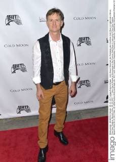 John David Goods at the premeire the Cinema Cold Moon in Laemmle S Fine Arts Theatre Beverly Hills 05 10 2017 Foto:xD.xStarbuckx xFuturexImage
