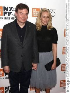October 6, 2017 - New York, New York, U.S. - Actor MIKE MYERS and KELLY TISDALE attend the 55th New York Film Festival premiere of Spielberg held Alice Tully Hall held at Lincoln Center. New York U.S. - ZUMAk03_ 20171006_zaf_k03_073 Copyright: xNancyxKaszermanx