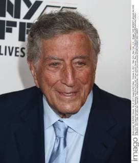 October 6, 2017 - New York, New York, U.S. - Singer TONY BENNETT attends the 55th New York Film Festival premiere of Spielberg held Alice Tully Hall held at Lincoln Center. New York U.S. - ZUMAk03_ 20171006_zaf_k03_064 Copyright: xNancyxKaszermanx