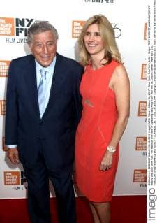 October 6, 2017 - New York, New York, U.S. - Singer TONY BENNETT and SUSAN CROW attend the 55th New York Film Festival premiere of Spielberg held Alice Tully Hall held at Lincoln Center. New York U.S. - ZUMAk03_ 20171006_zaf_k03_049 Copyright: xNancyxKaszermanx