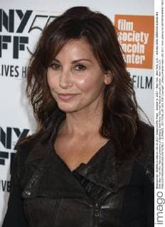 October 6, 2017 - New York, New York, U.S. - Actress GINA GERSHON attends the 55th New York Film Festival premiere of Spielberg held Alice Tully Hall held at Lincoln Center. New York U.S. - ZUMAk03_ 20171006_zaf_k03_038 Copyright: xNancyxKaszermanx