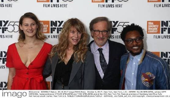 October 6, 2017 - New York, New York, U.S. - DESTRY ALLYN SPIELBERG, actress KATE CAPSHAW, husband director STEVEN SPIELBERG and THEO SPIELBERG attend the 55th New York Film Festival premiere of Spielberg held Alice Tully Hall held at Lincoln Center. New York U.S. - ZUMAk03_ 20171006_zaf_k03_043 Copyright: xNancyxKaszermanx