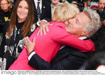 Emma Thompson and Dustin Hoffman at the Premiere from The Meyerowitz Stories New and Selected on the 61 BFI London Film Festival in Embankment Gardens Cinema London 06 10 2017 Emma Thompson Dustin Hoffman  Foto:xS.xVasx xFuturexImage