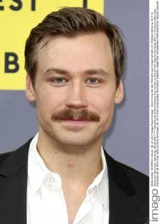 David Kross at the Premiere from simple on the 25 Film Festival Hamburg 2017 in Cinemaxx Dammtor Hamburg 06 10 2017 Foto:xgbrcix xFuturexImage