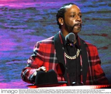 Katt Williams presents the Hustler of the Year award at he 2017 BET Hip Hop award show at the Fillmore Miami Beach, Jackie Gleason Theater, Miami Beach, Florida, October 6, 2017. This was one of three awards that Cardi B received.  MIA20171006150 GARYxIxROTHSTEIN