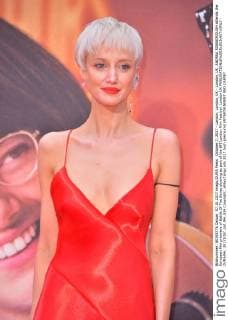 October 7, 2017 - London, London, UK - London, UK. ANDREA RISEBOROUGH attends the European film premiere of Battle Of The Sexes showing as part of the BFI London Film Festival. London UK  - ZUMAl94_ 20171007_zaf_l94_024 Copyright: xRayxTangx