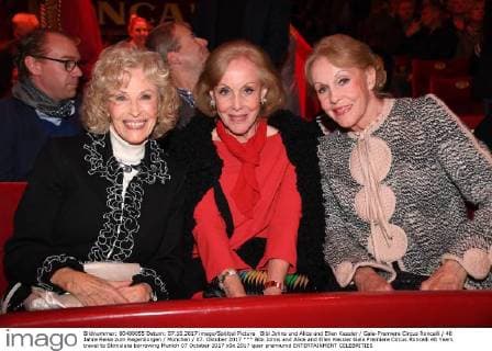 Bibi Johns and Alice and Ellen Kessler Gala Premiere Circus Roncalli 40 Years travel to Stimulate borrowing Munich 07 October 2017