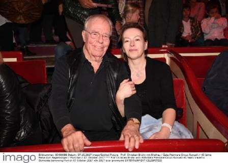 Prof Christian Bruhn with Wife Gala Premiere Circus Roncalli 40 Years travel to Stimulate borrowing Munich 07 October 2017