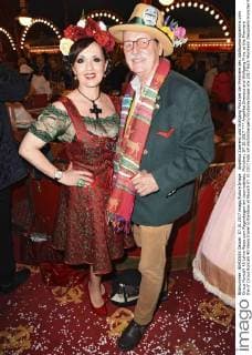 Angelika Zwerenz and Wolfgang Prinz at the Premiere the of Circus Roncalli 40 Years travel to Rainbow at Munich 07 10 2017 Foto:xP.xSchönbergerx xFuturexImage