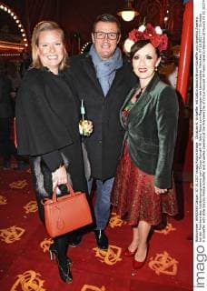 Christian K Schaeffer with Wife Sandra Palace Schaeffer and Angelika Zwerenz at the Premiere the of Circus Roncalli 40 Years travel to Rainbow at Munich 07 10 2017 Foto:xP.xSchönbergerx xFuturexImage